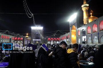 Iran : veillée de la 19ᵉ nuit du Ramadan au sanctuaire de l'Imam Reza (P) à Machhad