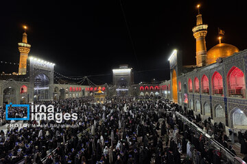 Iran : veillée de la 19ᵉ nuit du Ramadan au sanctuaire de l'Imam Reza (P) à Machhad