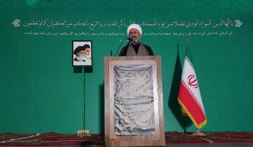 خطیب جمعه سمنان: هدف دشمن از «مذاکره» ایجاد جنگ روانی است