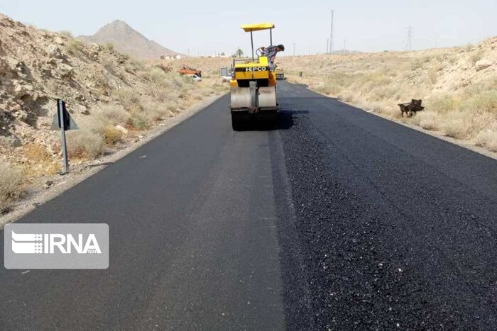 سنگینی بار ترانزیتی بر دوش جادههای باریک سردشت
