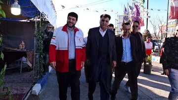 بازدید رییس هلال احمر کشور از ستاد نوروزی شهرداری بومهن