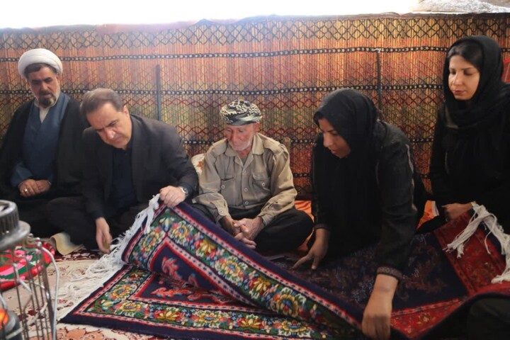 استاندار ایلام: مسائل حوزه عشایر با پشت میزنشینی حل نمیشود