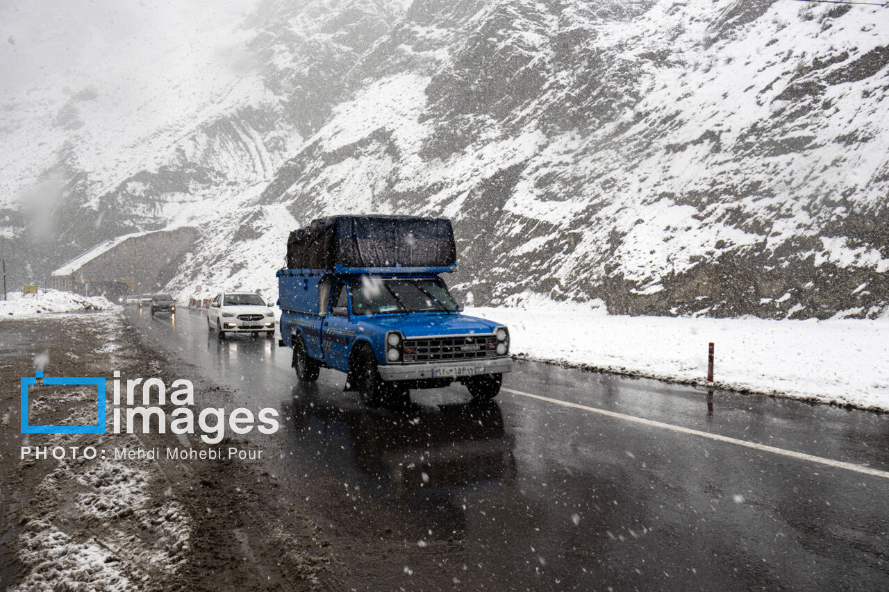 محدوديت هاي ترافيكي پايان هفته/هشدار پليس راه به رانندگان نسبت به وقوع برف و كولاك محدوديت هاي ترافيكي پايان هفته/هشدار پليس راه به رانندگان نسبت به وقوع برف و كولاك