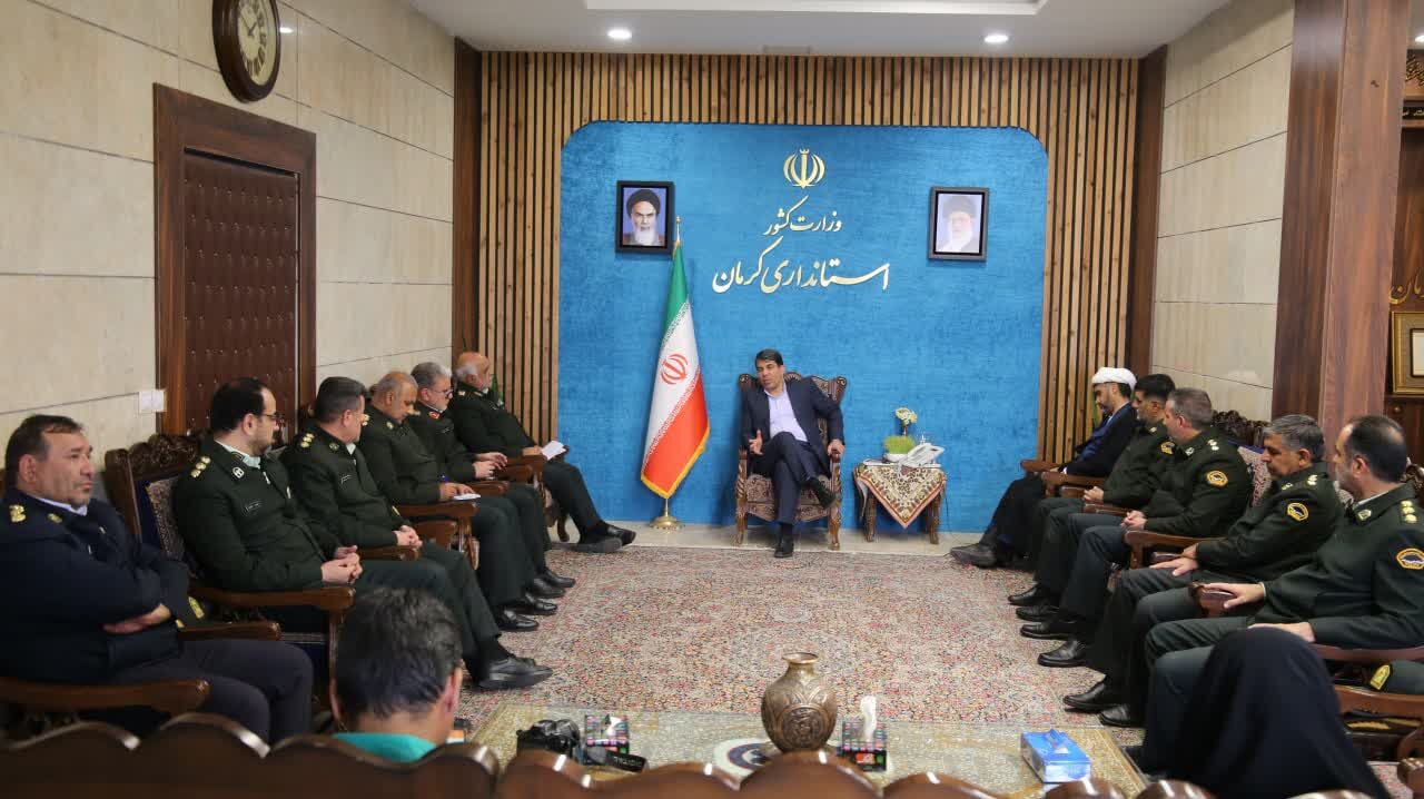 استاندار کرمان: برخورد قاطع در انتظار مخلان امنیت سرمایه‌گذاری است