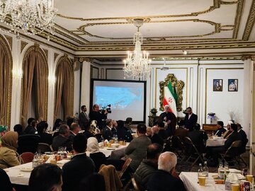 برگزاری آیین نوروز و افطار در سفارت جمهوری اسلامی ایران در انگلیس