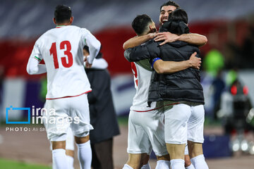 Irán se clasifica al Mundial de 2026 tras empate con Uzbekistán