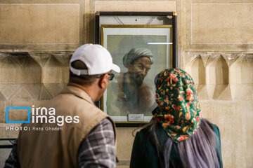 Turistas de Noruz 1404 en Shiraz