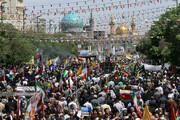 صف بندی زائران و مجاوران رضوی برای آزادی قدس