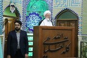 امام جمعه یزد: پیام روز قدس، ایستادگی مقابل استکبار جهانی است +فیلم