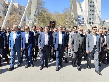 حضور گسترده مردم در راهپیمایی روز قدس پاسخی به یاوه گویی های ترامپ بود