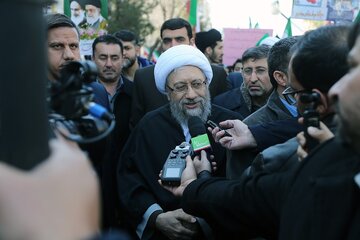 ملت‌های مسلمان برای دفاع از مردم مظلوم فلسطین بپاخیزند
