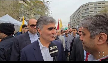 رئیس بانک مرکزی: با فرمان رهبر انقلاب روز جهانی قدس با شکوه‌تر از همیشه برگزار می‌شود