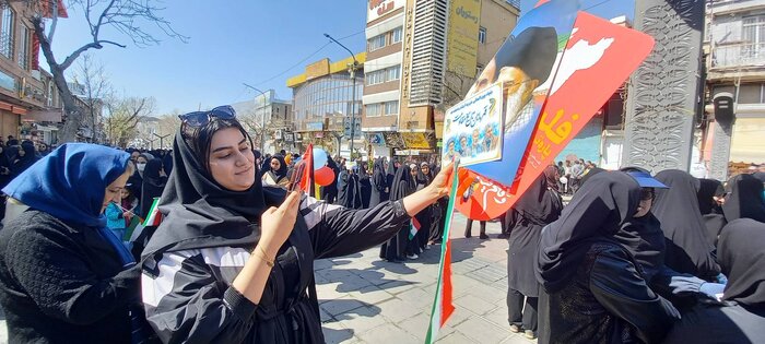 کردستانی‌ها، همپای جلودار، پای آرمان‌ قدس