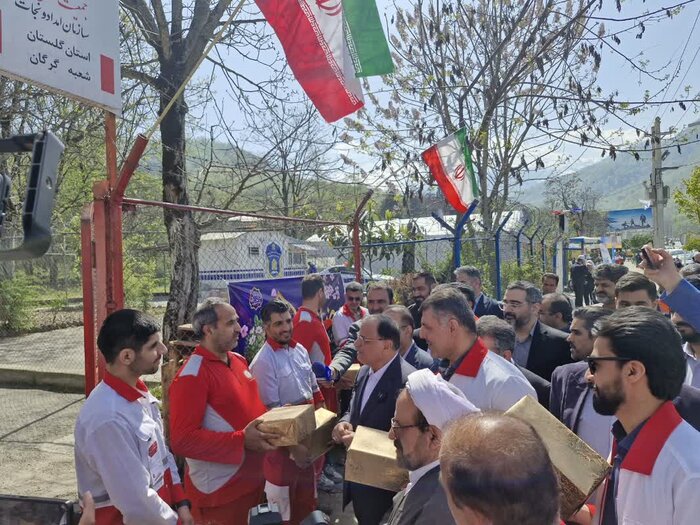 رونمایی از خودروهای امدادی و پویش نه به تصادف در ناهارخوران گرگان