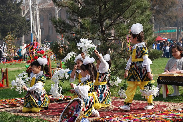 نوروز در آغوش طبیعت؛ آیینهای بهاری در پهنه فرهنگ نوروز