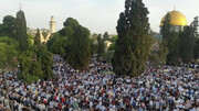 140 bin Filistinli Ramazan Bayramı Namazı'nı Mescid-i Aksa’da kıldı