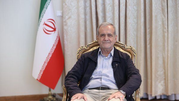 El Presidente Pezeshkian felicita la llegada del Eid al-Fitr El Presidente Pezeshkian felicita la llegada del Eid al-Fitr