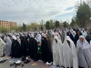 اقامه نماز عید فطر در شهرستانهای استان تهران +فیلم