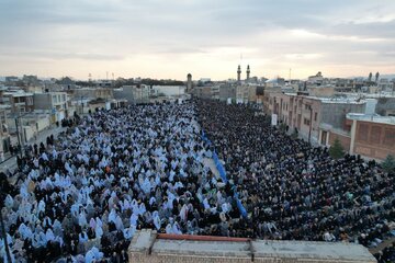 نماز عید سعید فطر به امامت حضرت آیت الله سید حسن عاملی