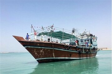 دغدغه‌های لنج‌داران استان بوشهر به هیات دولت منتقل می‌شود