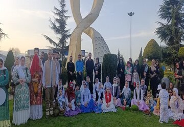 برگزاری آیین های سنتی مراسم عروسی بران در آستارا همراه با اقبال مردم