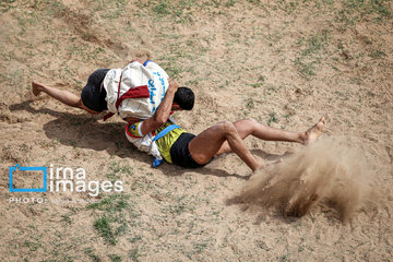 Campeonato de Lucha Tradicional "Chukhe"