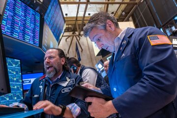 تداوم سقوط بازار سهام آمریکا؛ پایین ترین سطح در یک روز