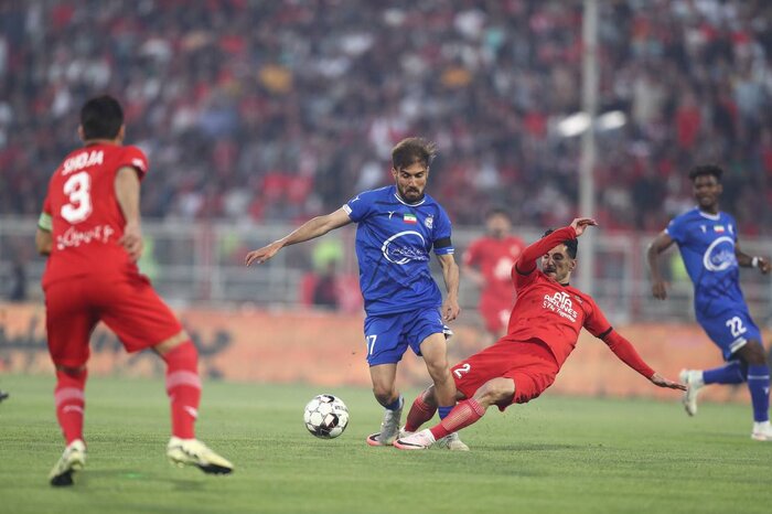 جشن با شکوه در تبریز ؛چشمک تراکتور به جام