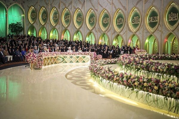 Milli televiziyada İmam Zamana (əc) aid məşhur azəri mədhiyyəsinin ifası