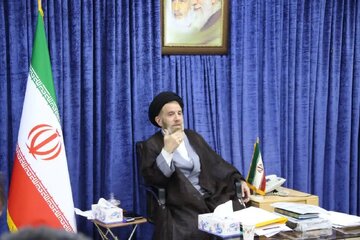 امام جمعه خرم‌آباد: ارتشیان پرافتخار دلبسته خدمت به مردم هستند