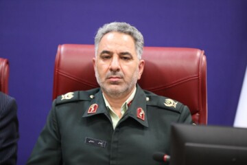 تأکید فرمانده انتظامی ایلام بر رفع نقاط حادثه‌خیز مسیرهای اربعین