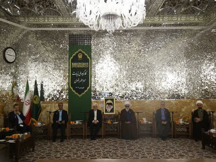 کارگروه ملی زیارت به ریاست معاون اول رییس جمهور در مشهد آغاز به کار کرد