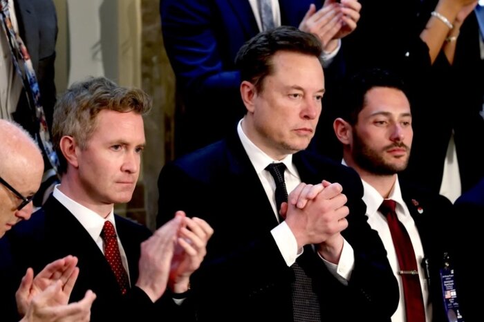 کاهش اعتماد به آمریکا؛ آیا بریتانیا خود را برای بدترینها آماده میکند؟