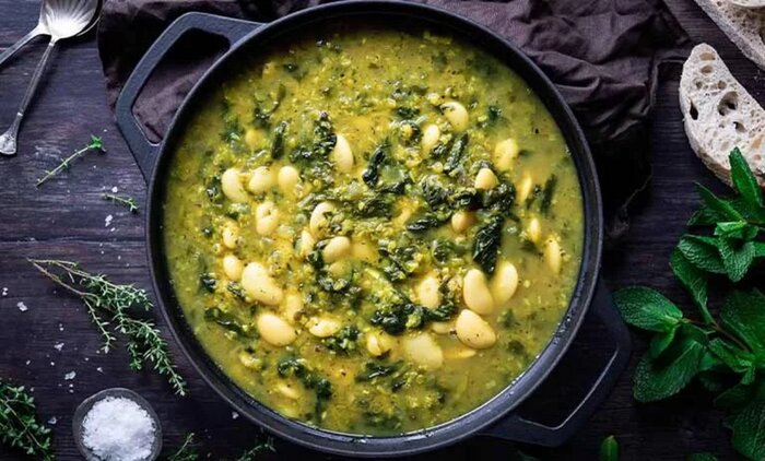 خورش اسفناج قالی؛ گزینهای ایدهآل برای میزهای گیاهی