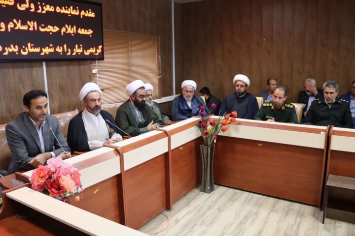 امام جمعه ایلام: جهاد تبیین، راه مقابله با تهاجم فرهنگی دشمنان است