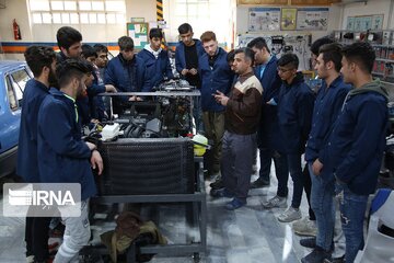 ارائه بیش از ۲۱ میلیون نفر ساعت آموزش مهارتی در خوزستان