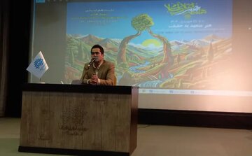 رسانه‌ها در معرفی جایگاه هنرمندان متعهد نقش تاثیرگذاری دارند