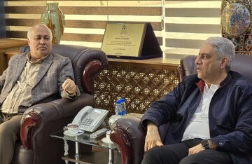 بررسی آخرین شرایط پیست اسکیت آزادی در نشست هنرجو و خمارلو