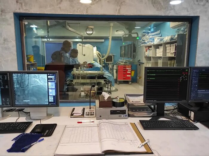 از نواختن زنگ زبان فارسی در مدارس تا ۵۰ هزار جانی که آلودگی هوا میگیرد