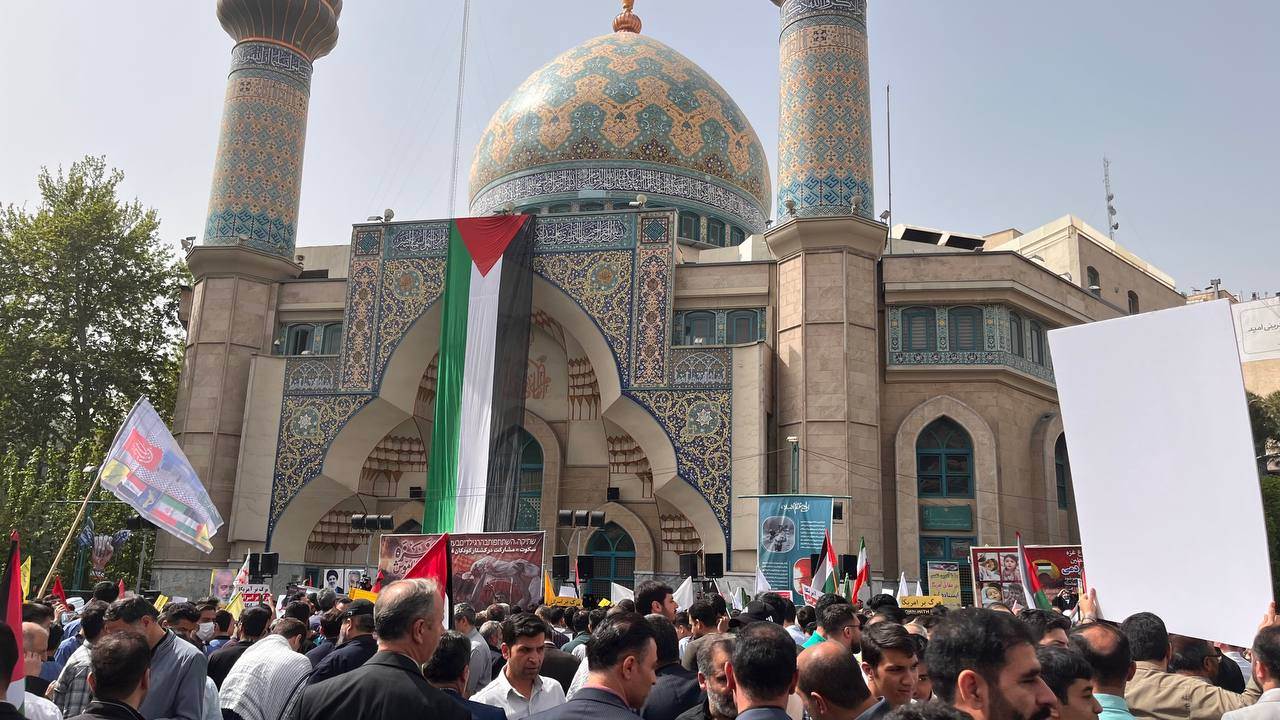 تجمع مردم تهران در اعتراض به ادامه نسلکشی رژیم صهیونیستی در غزه