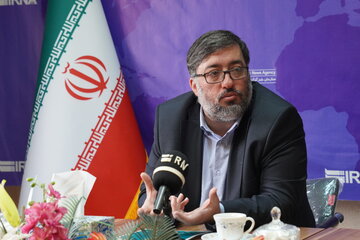 حوزه هنری فضای رشد هسته‌های ادبی و فرهنگی را تسهیل می‌کند