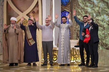 تجلیل از «محفل» و پخش «فریم‌های فلسطینی» و «ایرانیزه» از تلویزیون