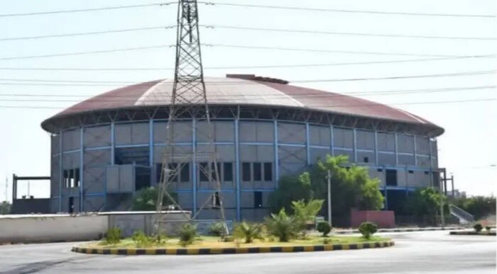 سالن پنج هزار نفری اندیمشک ۵۰ درصد پیشرفت فیزیکی دارد