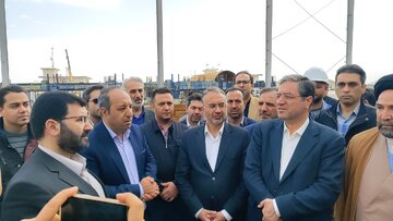 اولویت تولیدکنندگان آذربایجان‌غربی بکارگیری نیروی‌های بومی باشد