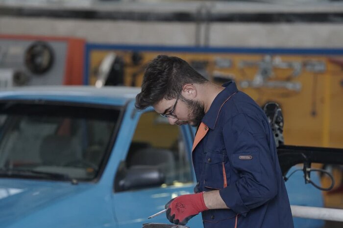 از نواختن زنگ زبان فارسی در مدارس تا ۵۰ هزار جانی که آلودگی هوا میگیرد