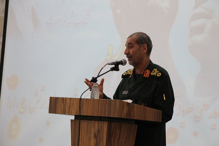 فرمانده قرارگاه شمال شرق ارتش: شهید صیاد شیرازی اسوه اخلاق و مجاهدت بود
