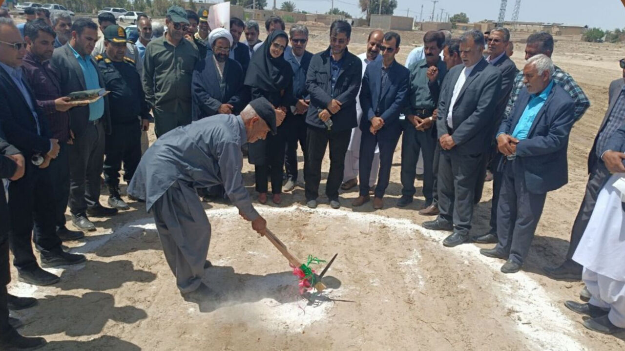 گامی برای نشاط اجتماعی در هامون؛ آغاز ساخت مجموعه تفریحی شهر علی‌اکبر