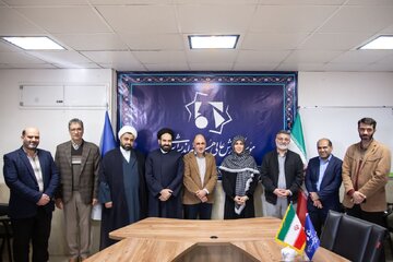 فعالان حوزه و دانشگاه، وزارت فرهنگ را در رفع چالش‌های هنر یاری کنند