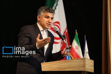 نماینده‌مجلس: پرداخت تسهیلات باید در راستای رونق تولید باشد