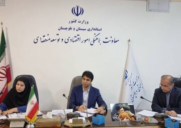 توسعه نیروگاه‌های خورشیدی با اولویت طرح‌های عملیاتی برای رفع کمبود برق
